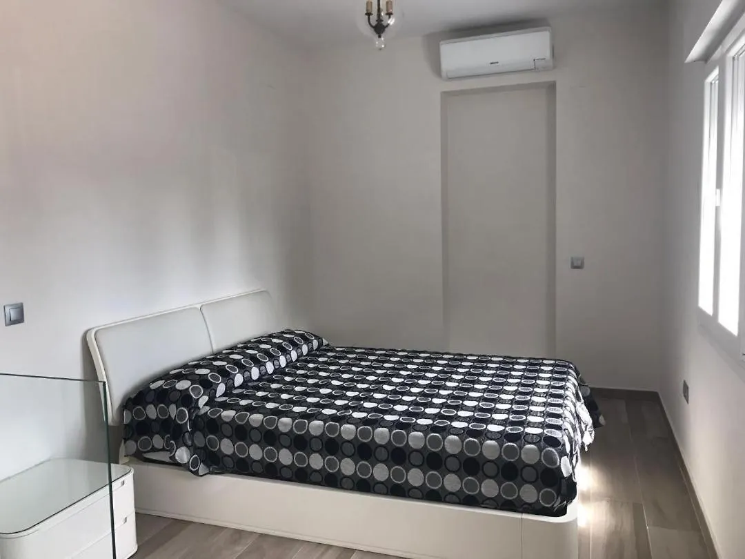 Estudio Junto A Paseo Maritimo Antonio Banderas Malaga